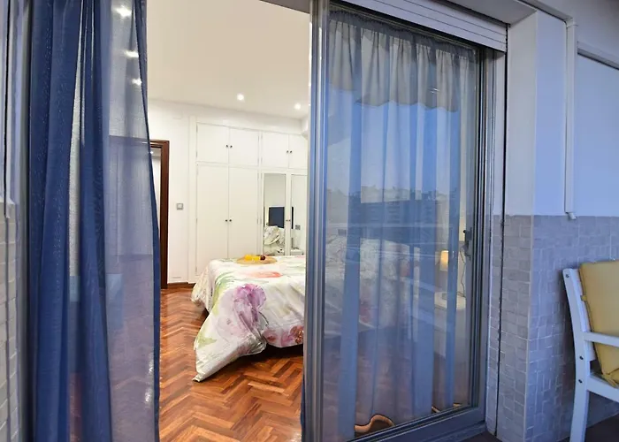 Apartamento Luxury Reding Solo Familias
