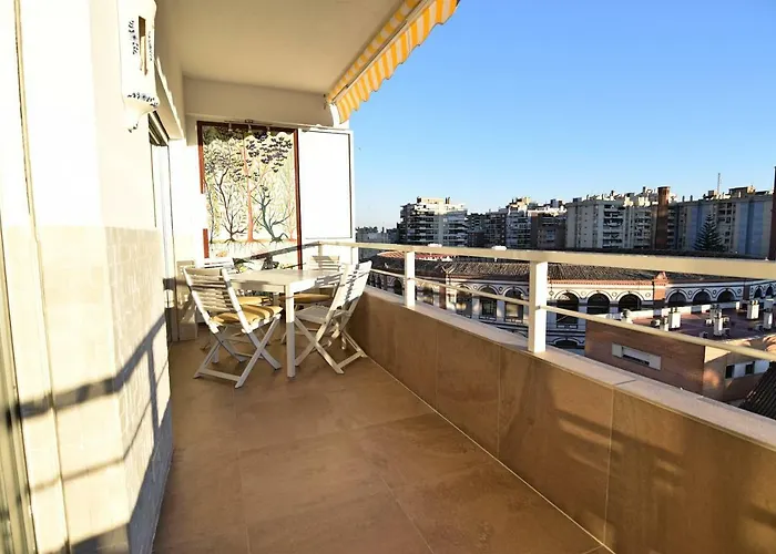 Luxury Reding Solo Familias Apartamento